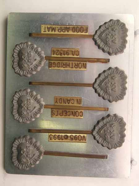 Chocolate// Candy Mold, Lollipop - Quince, XV A-os, Rose on Heart with Ruffled Edges