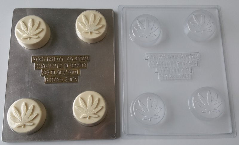 Chocolate// Candy Mold, Oreo - Cannabis Leaf