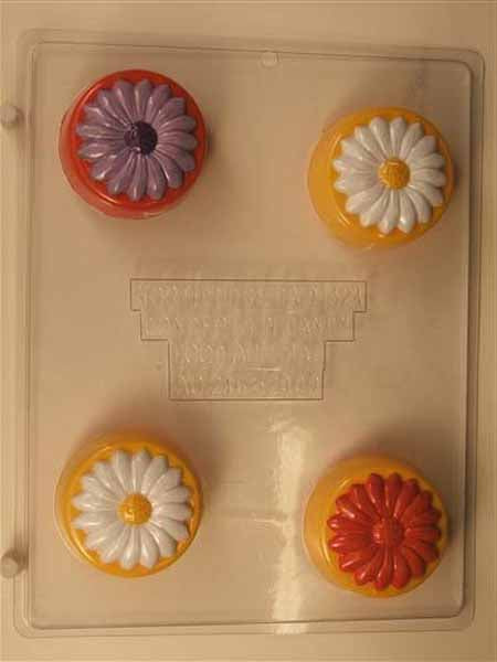 Chocolate// Candy Mold - Flower, Daisy on Round