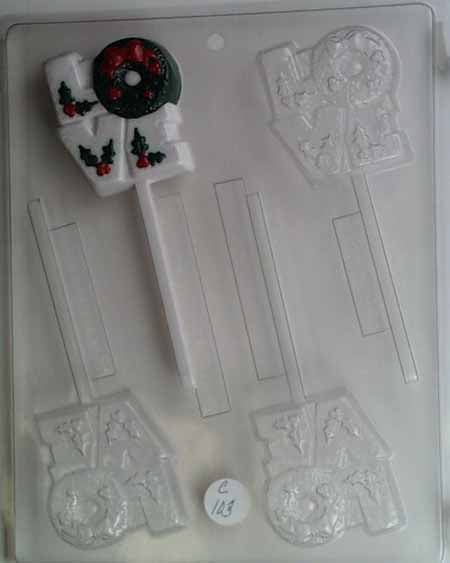 Chocolate// Candy Mold, Lollipop - Holiday, "Love" with Wreath Decoration