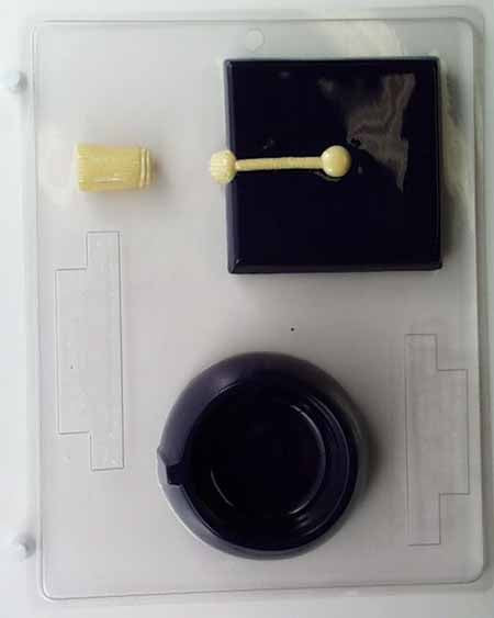 Chocolate// Candy Mold, Pour Box - Graduation, Round Box with Cap and Tassel