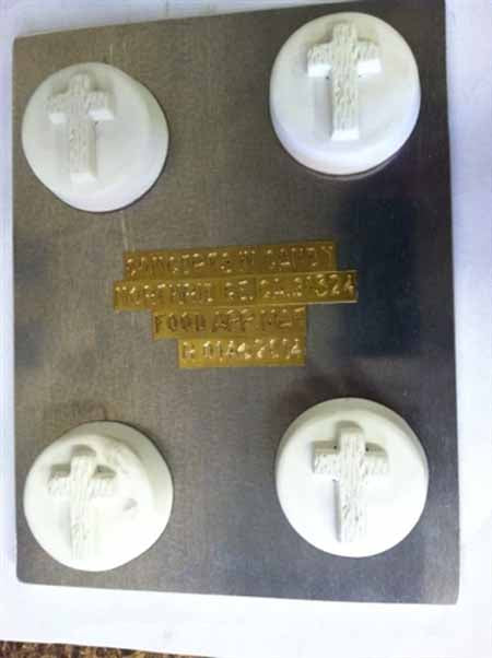 Chocolate// Candy Mold, Oreo - Religious, Cross on Cookie Mold
